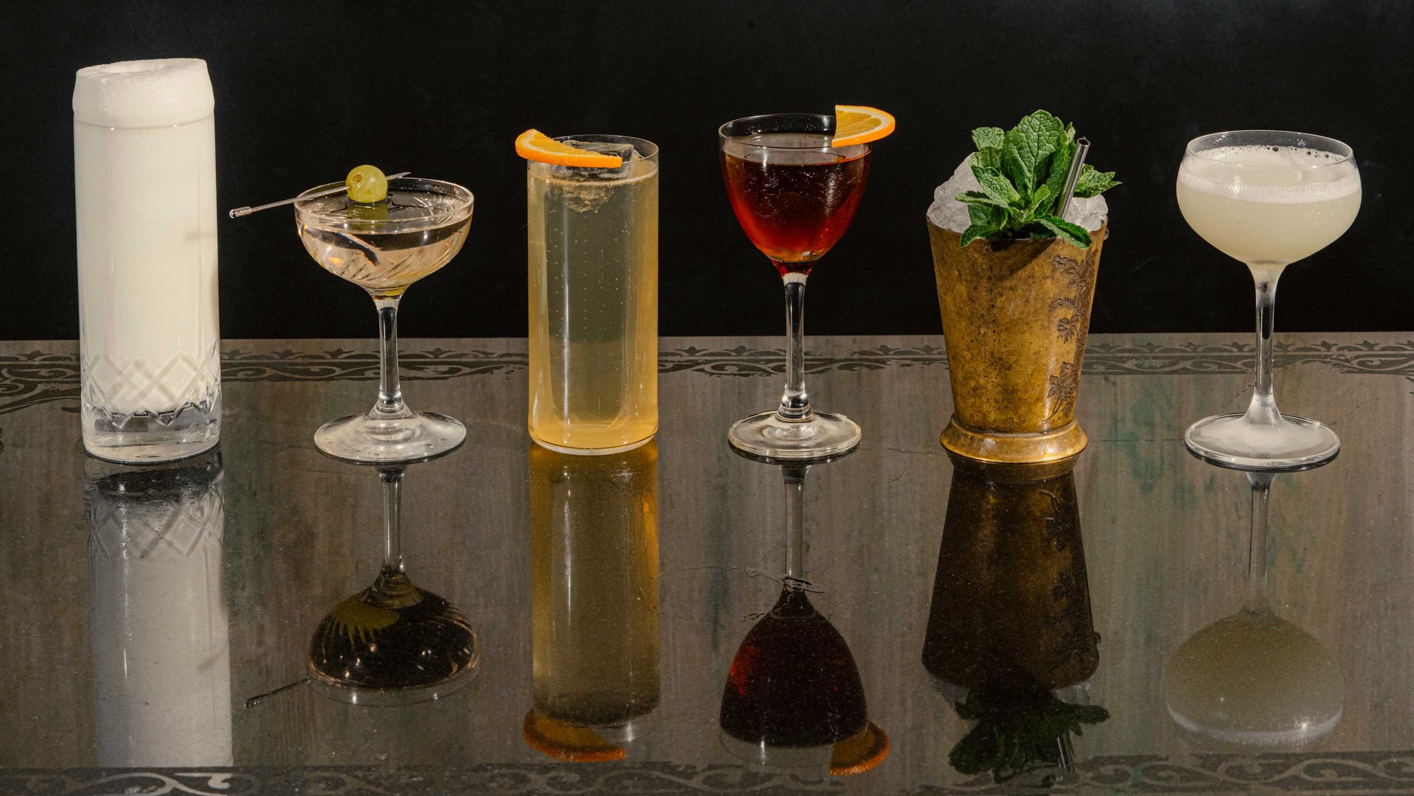 How to Build a Cocktail