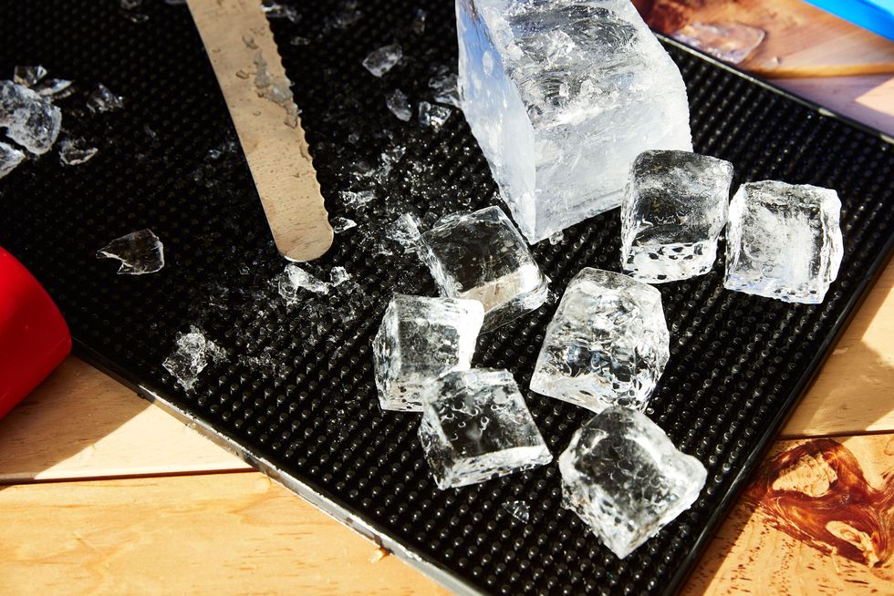 To Make a Better Cocktail, You Need the Right Ice
